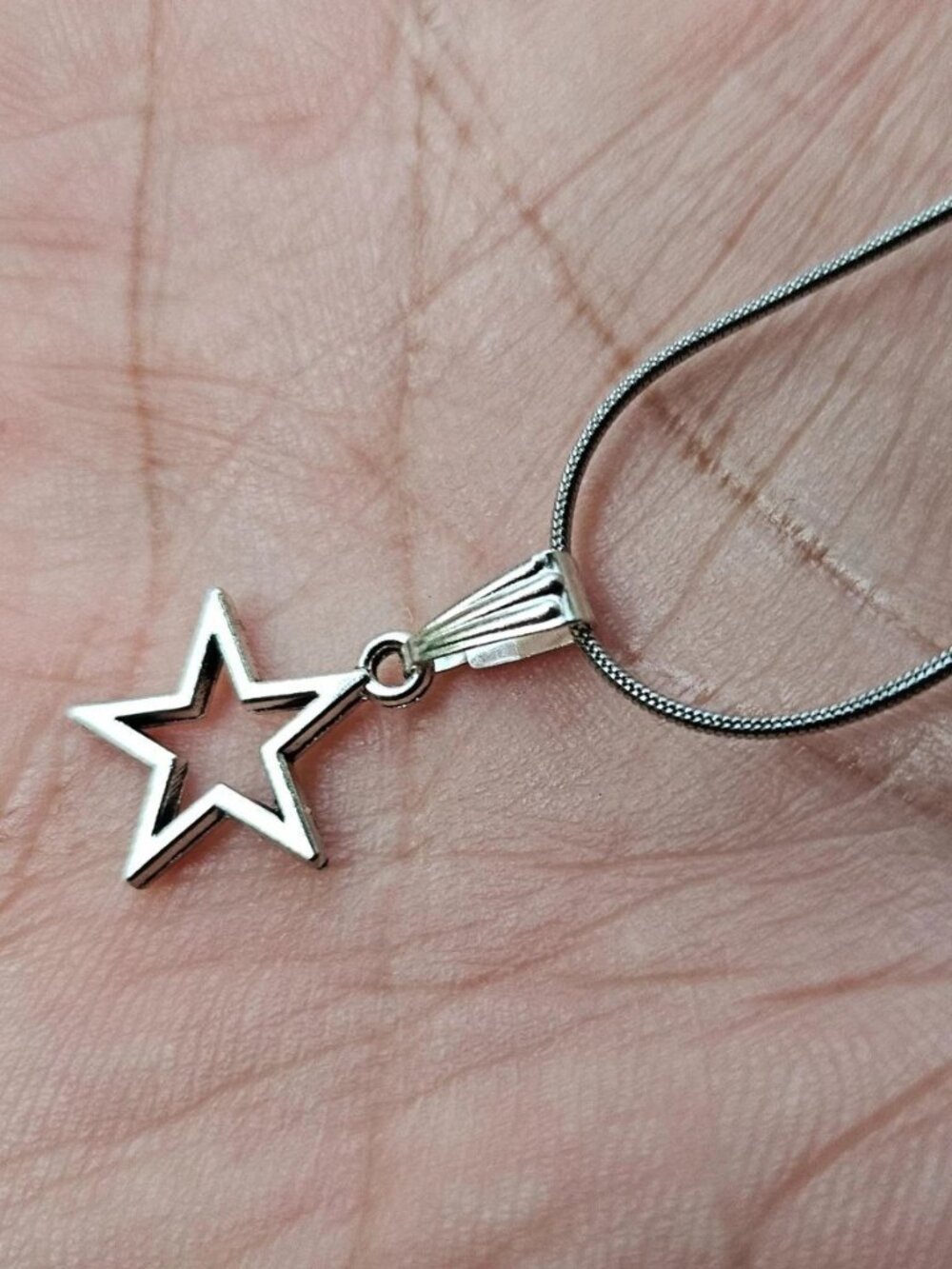 Star Pendant Necklace Silver Tone Chain Necklace Fashion Jewelry New